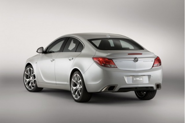 buick-regal-gs-concept-car-rear buick-regal-gs-concept-car-rear