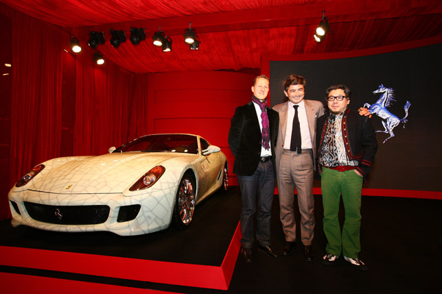 Marco Mattiacci at the auction of the Ferrari 599 GTB China Special Edition Ferrari 599 China 01 Ferrari CEO Hopes New Models Will Boost U.S. Sales