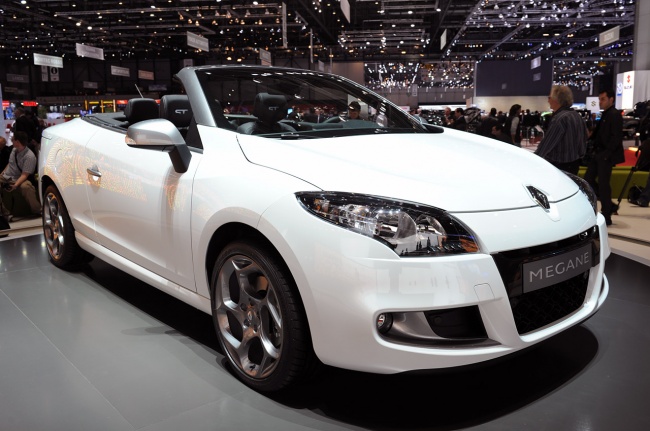 Renault Megane 2010 Coupe. The Megane Coupe-Cabriolet