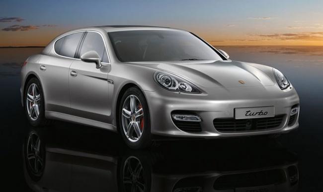 2010_porsche_Panamera
